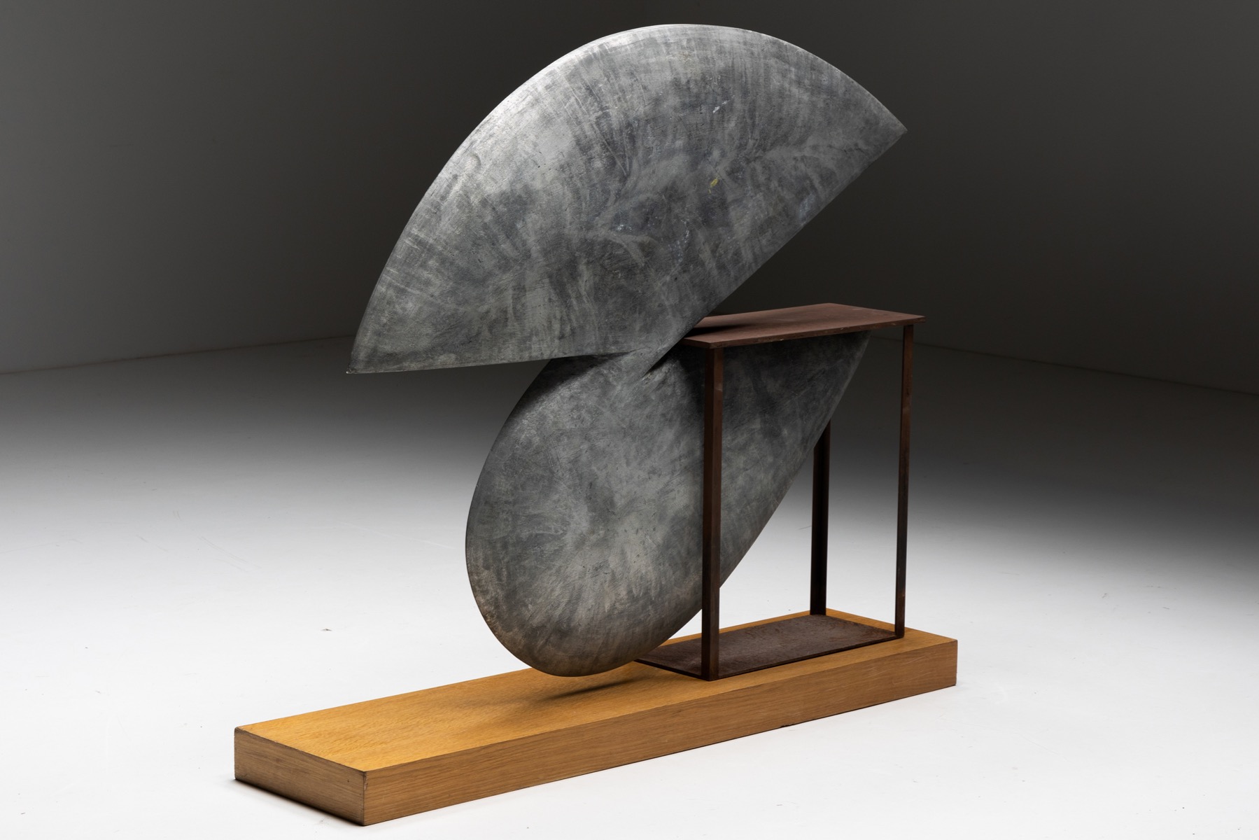 Cardinal Sculpture by Win Knowlton - 1987
