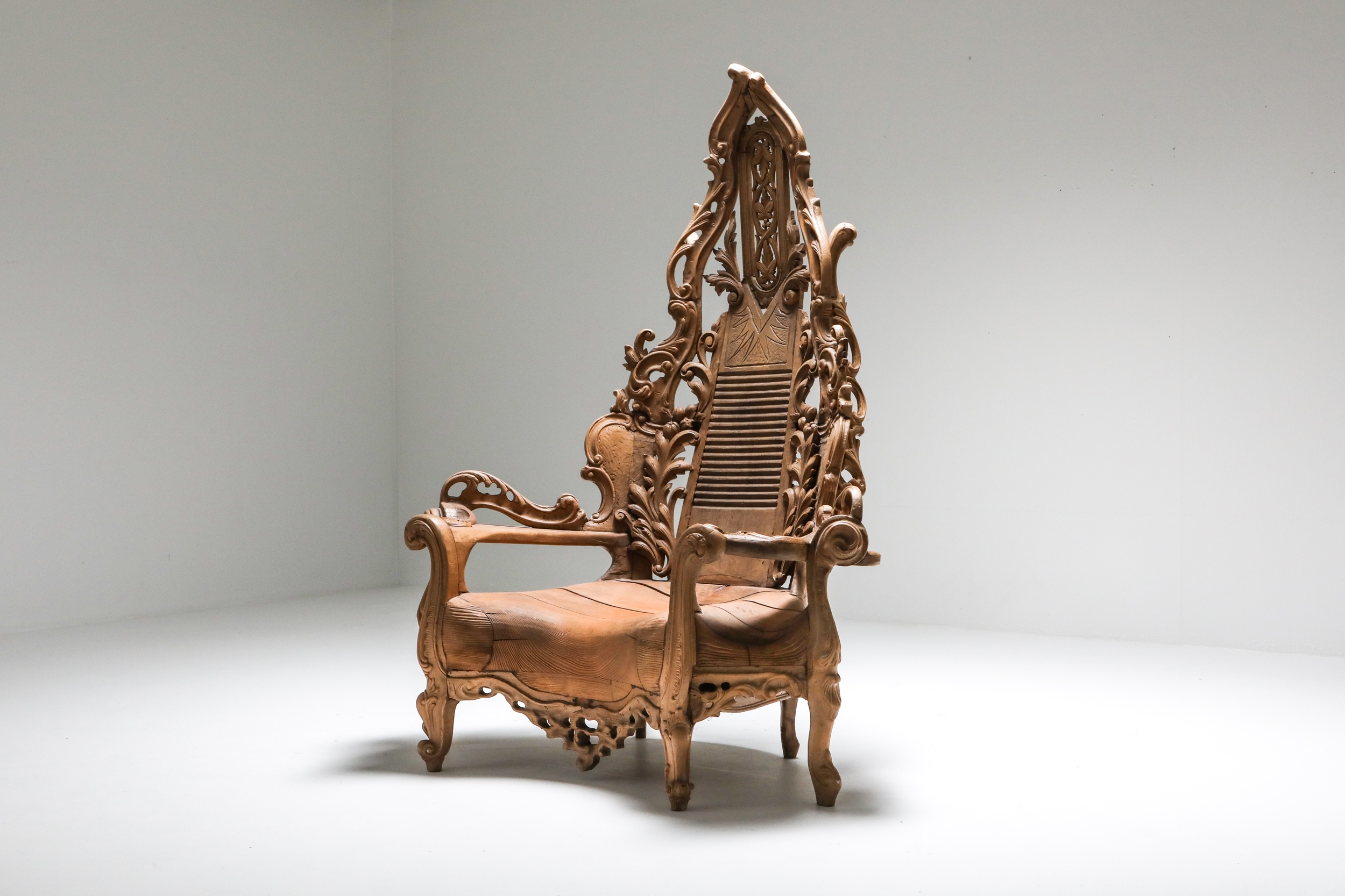 French carved Oak Throne Chair - 1950s