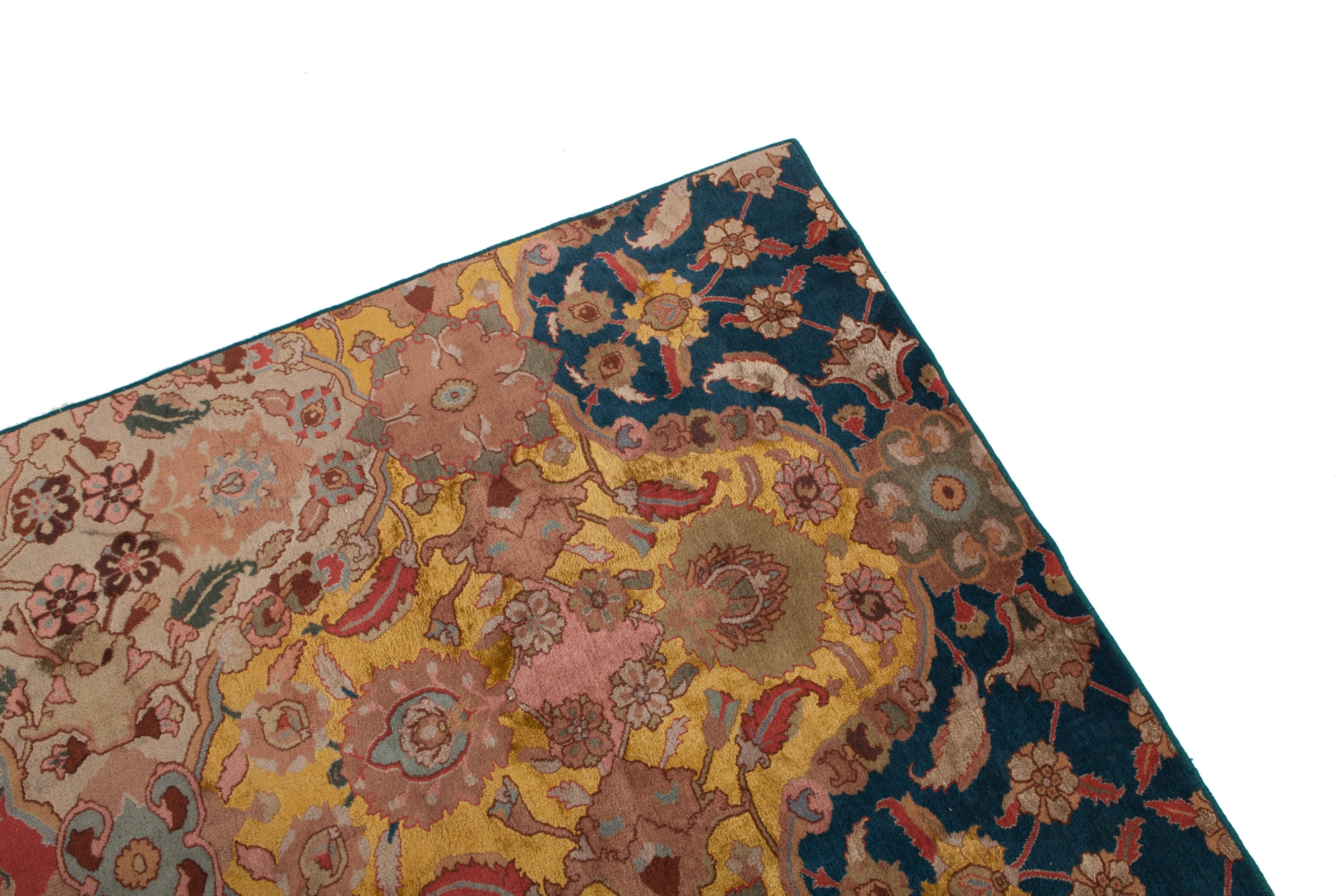 Agra Carpet In Wool & Silk - 1930s