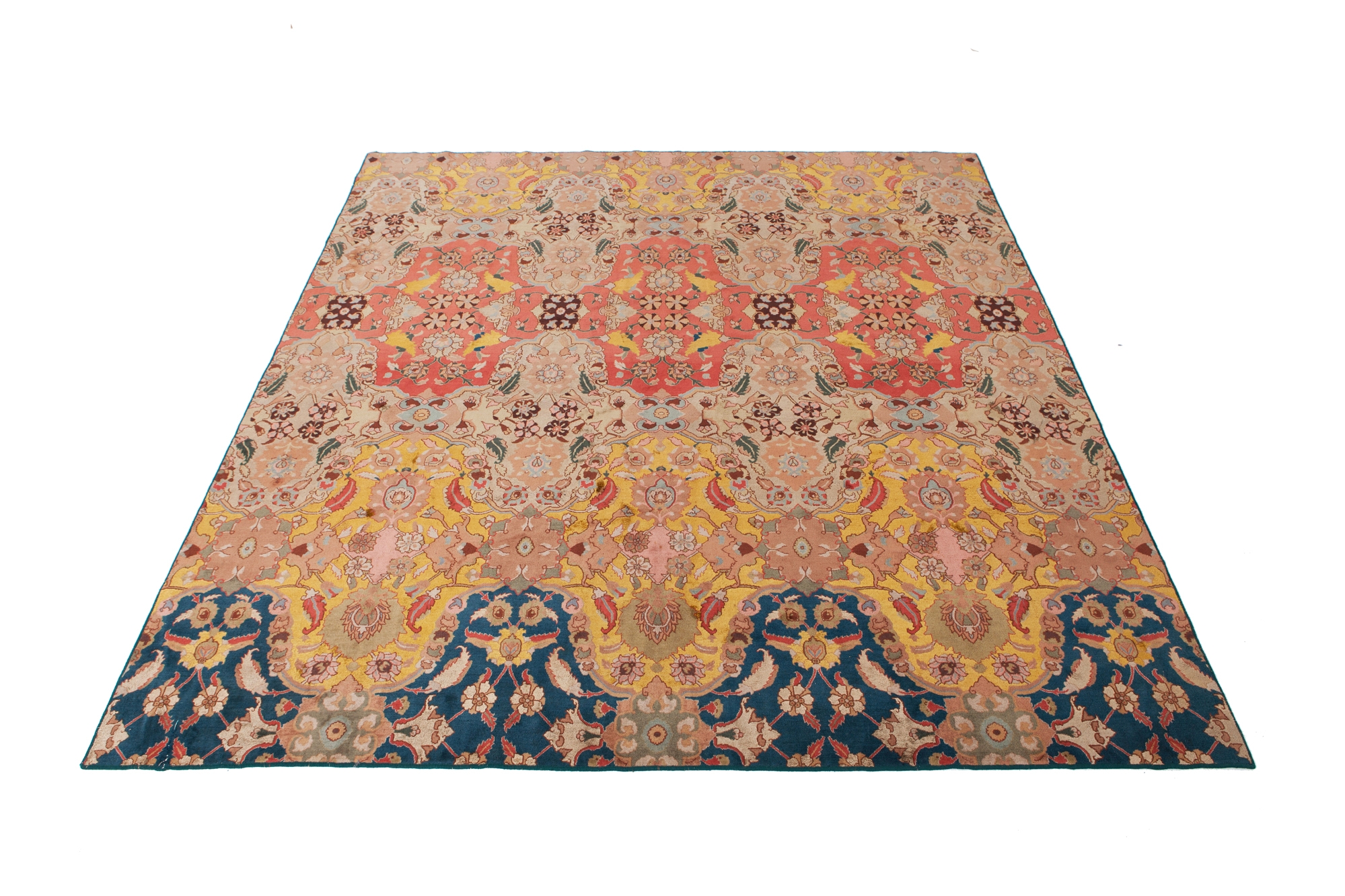 Agra Carpet In Wool & Silk - 1930s