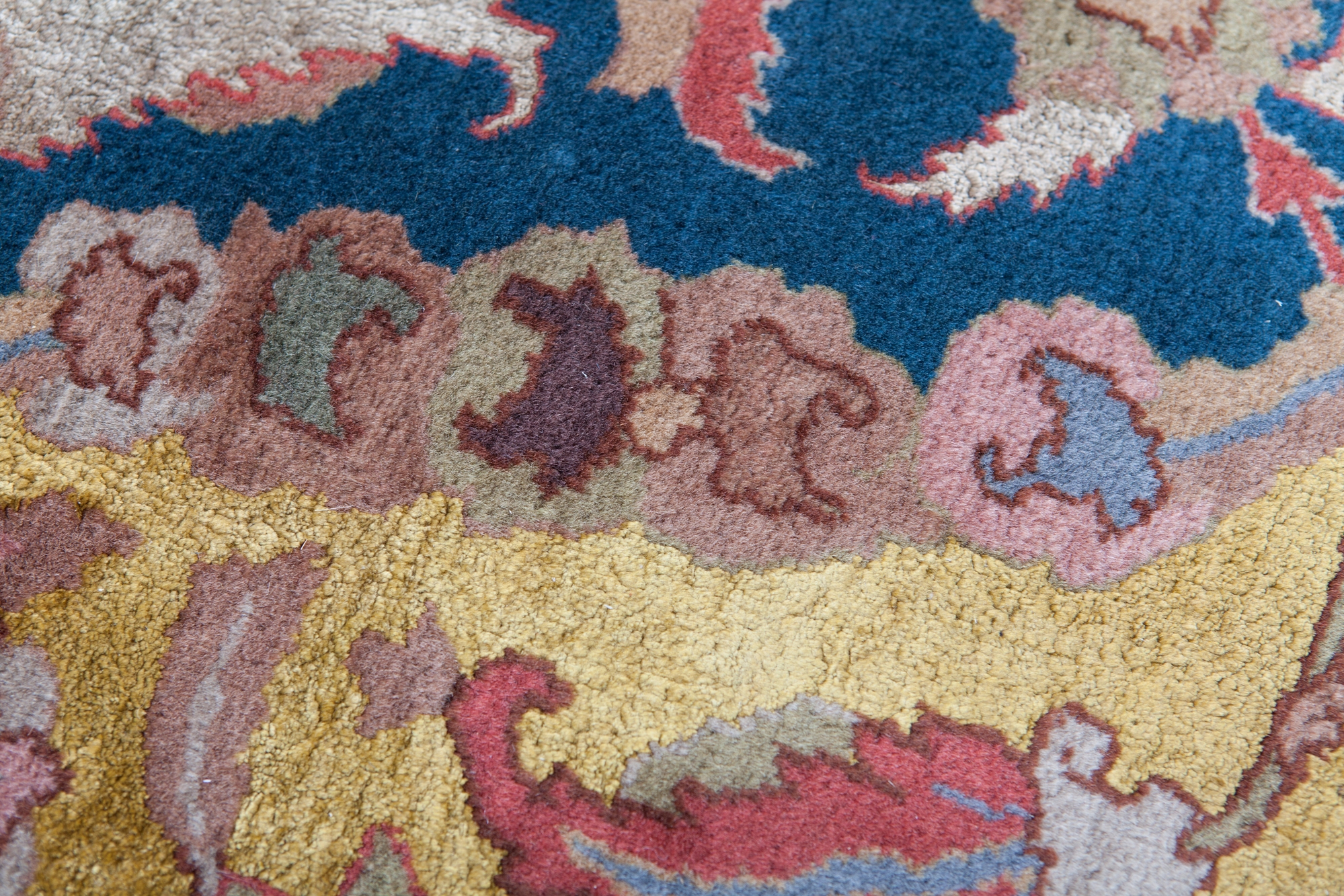 Agra Carpet In Wool & Silk - 1930s