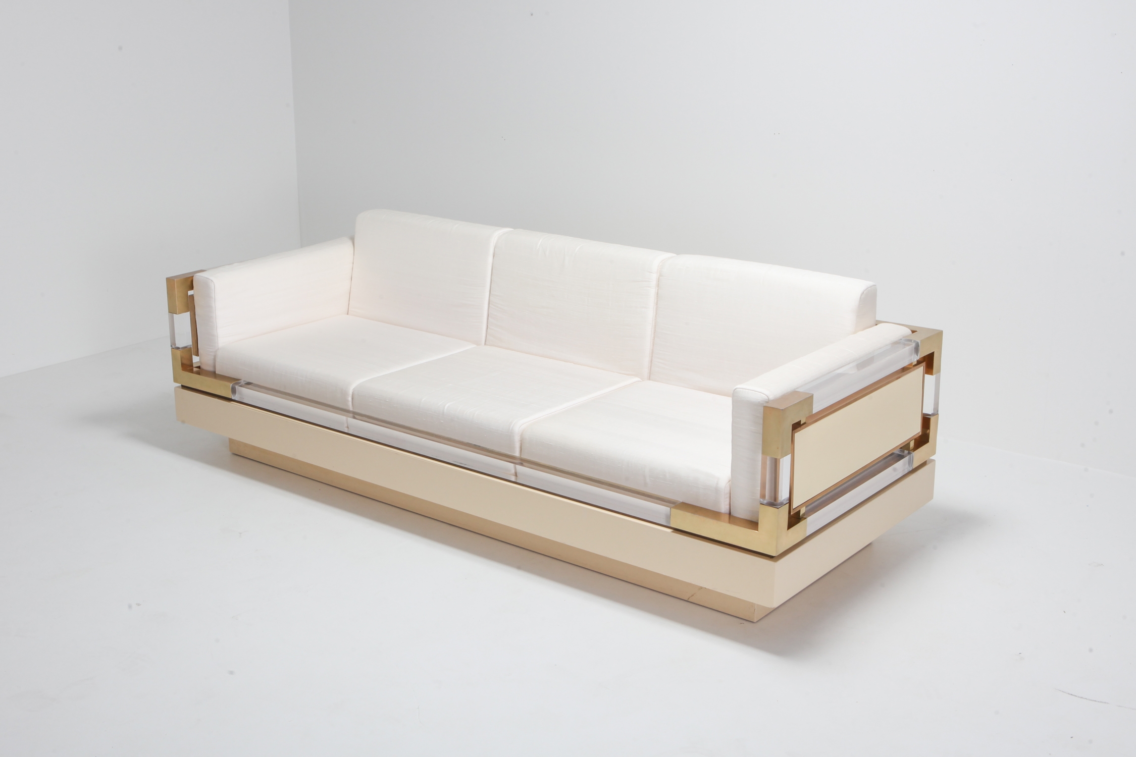 Hollywood Regency Couch in Cream Lacquer, Brass and Lucite, 1970s