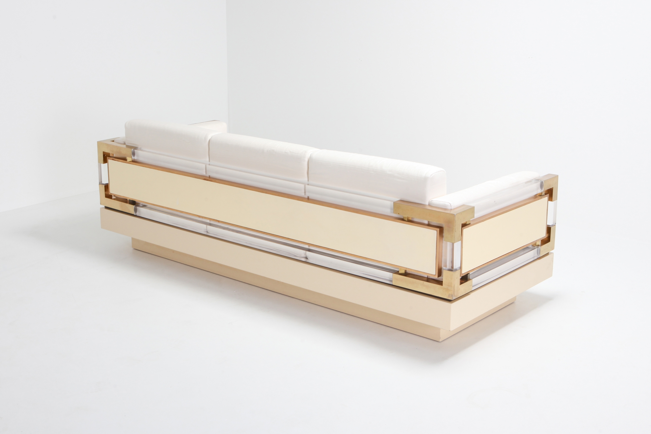 Hollywood Regency Couch in Cream Lacquer, Brass and Lucite, 1970s