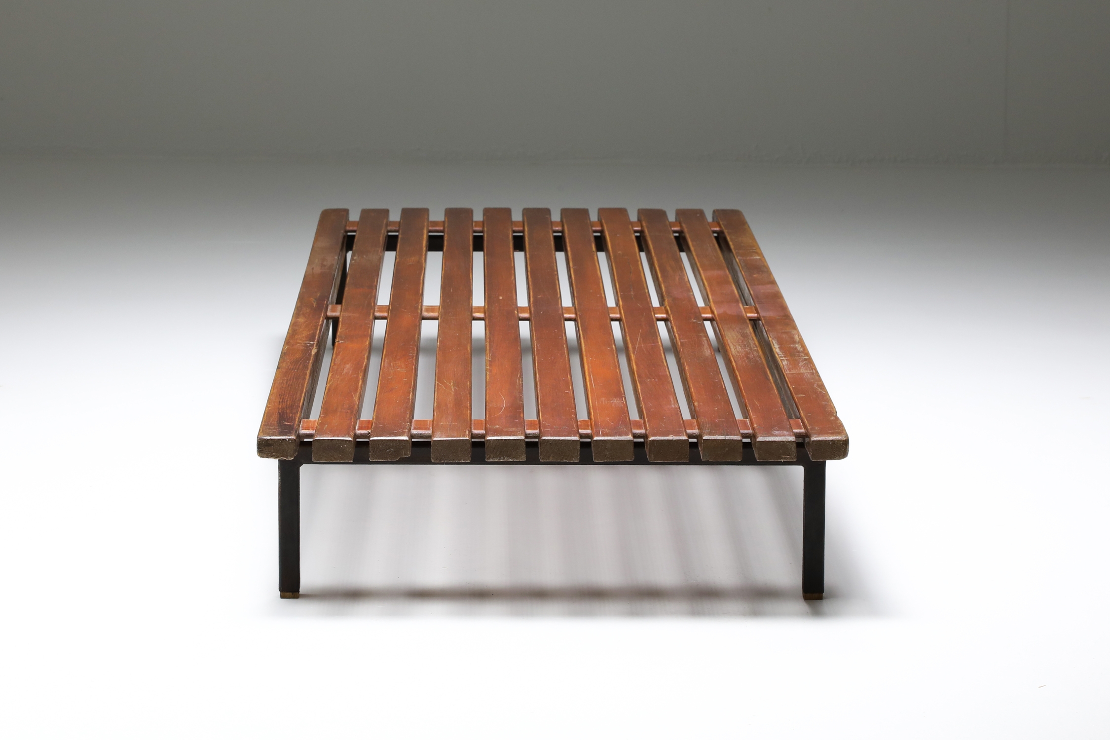 Charlotte Perriand 'Cansado' low bench - 1958
