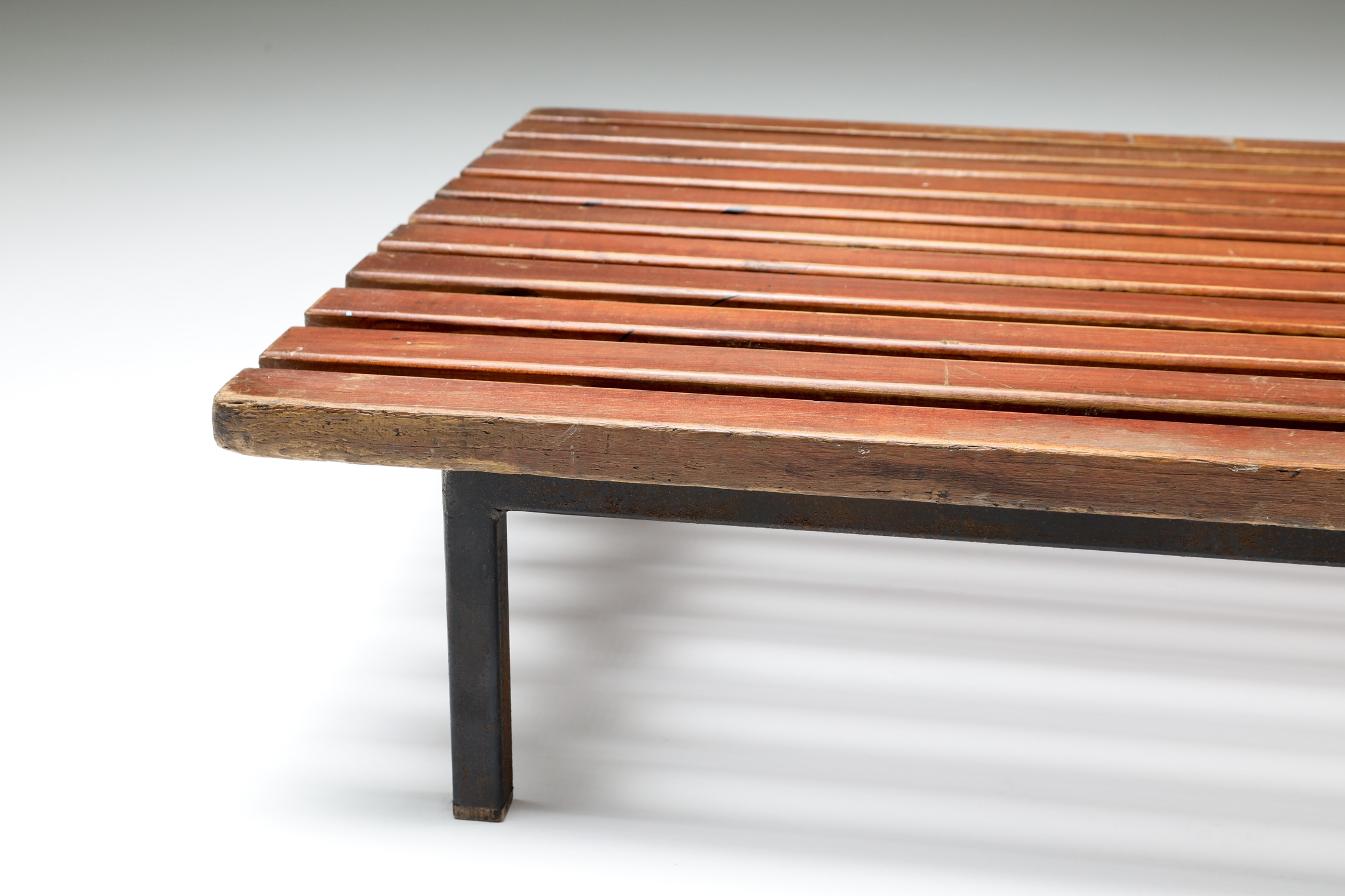 Charlotte Perriand 'Cansado' low bench - 1958