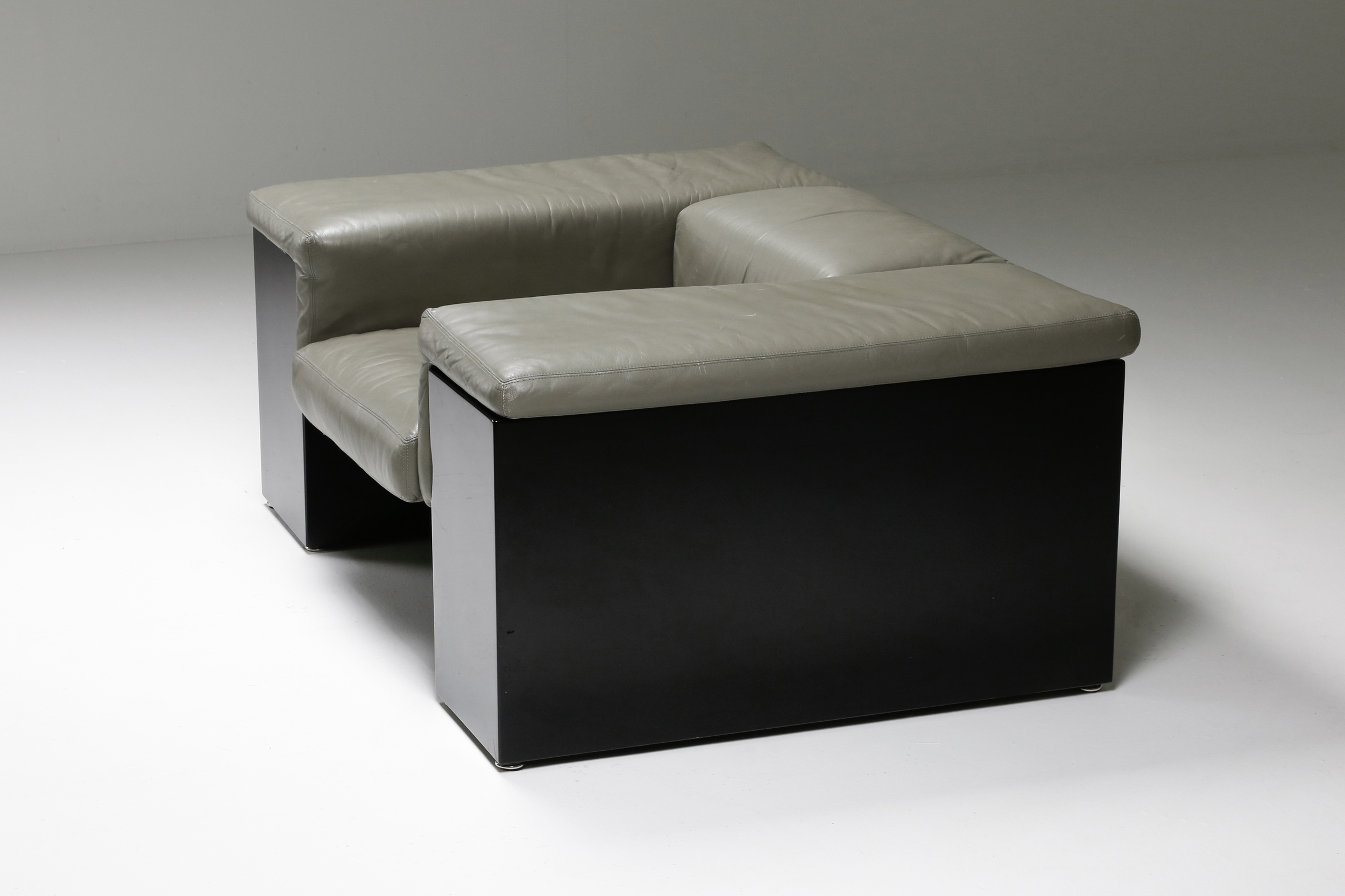 Post-modern Cini Boeri 'Brigadier' Lounge Chairs in Elephant Grey Leather - 1980s