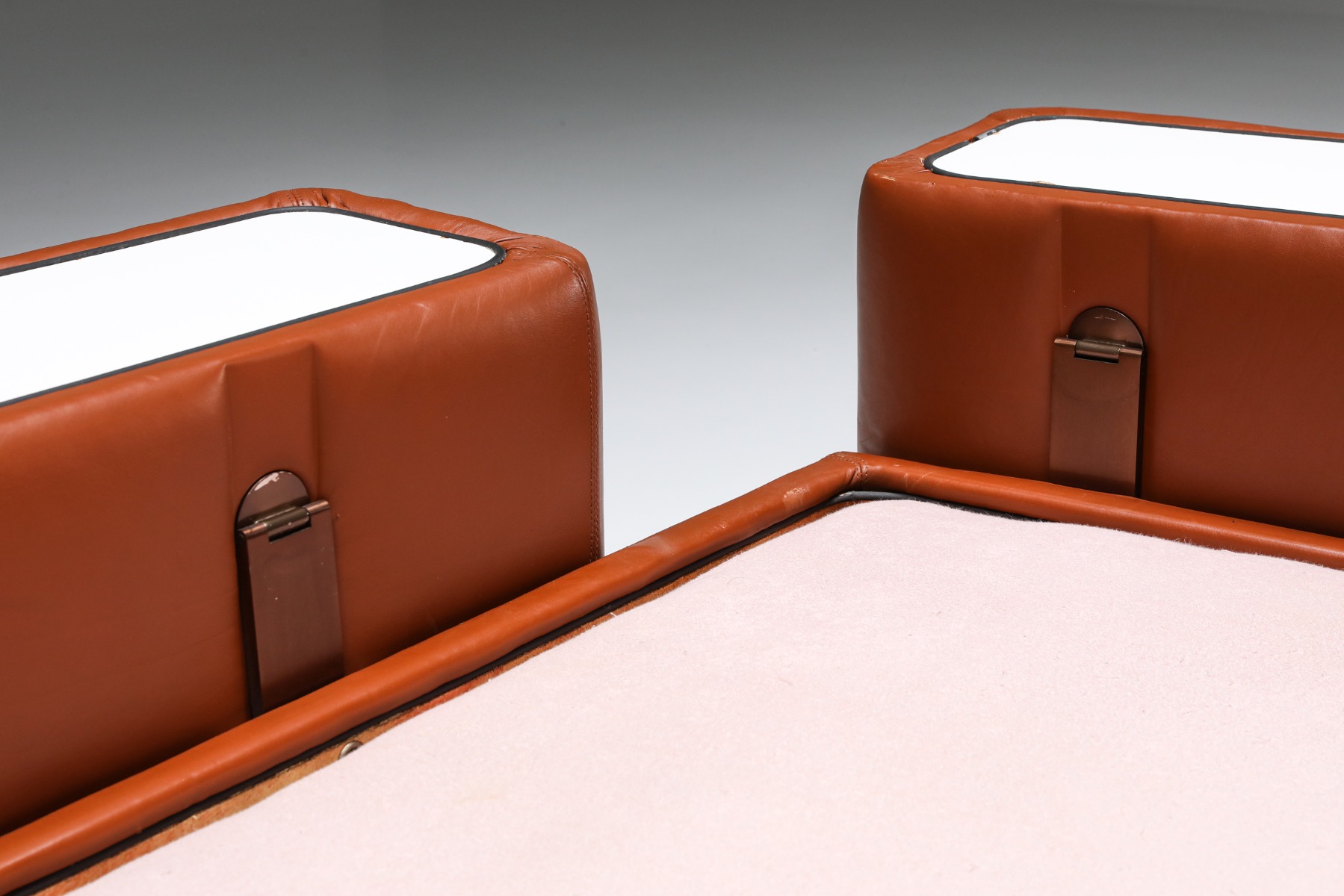 Post-modern Cognac Leather Sofa by Tito Agnoli for Cinova - 1960s