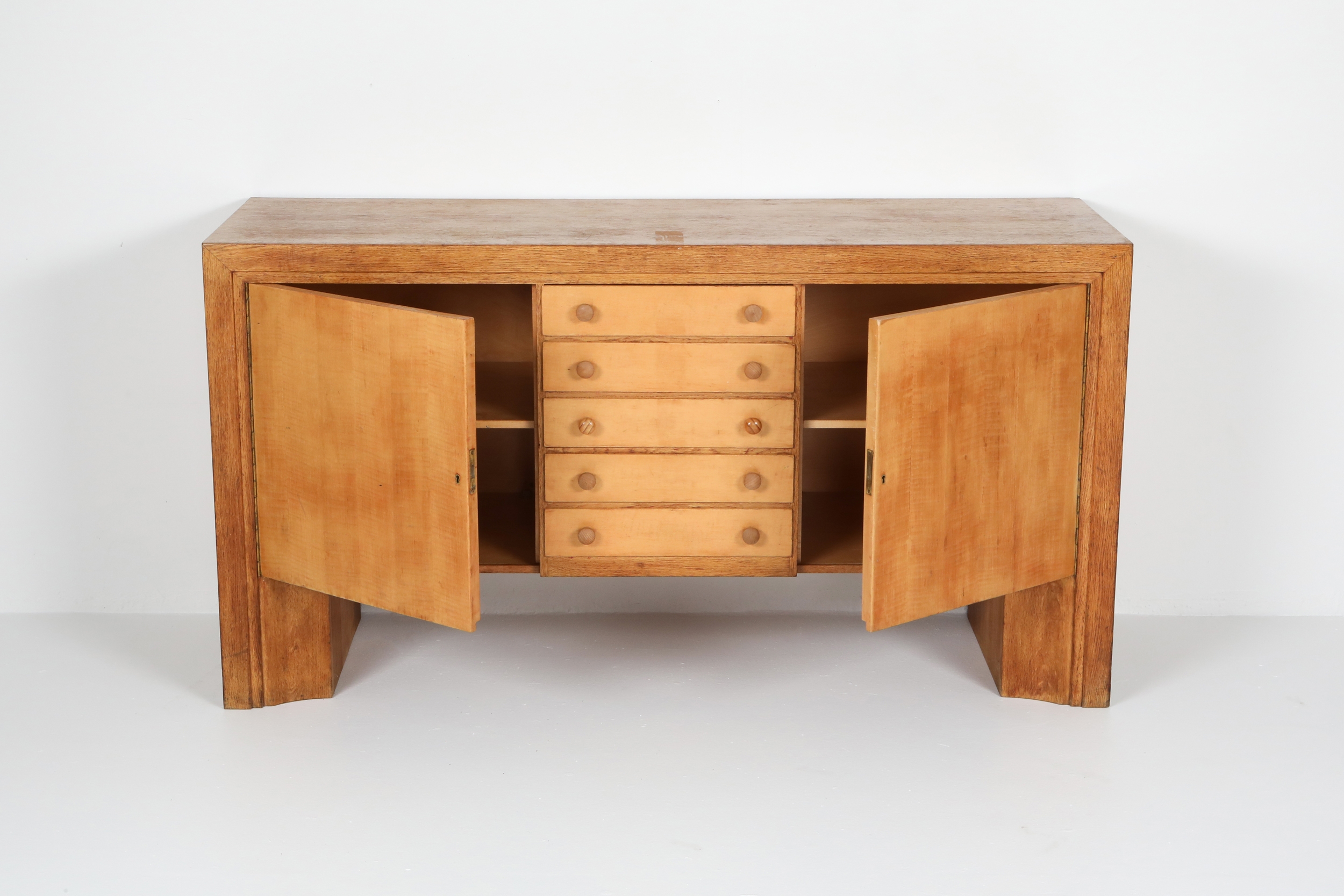 Oak and Birch 1930s Naturalist Art Deco buffet - 1930s