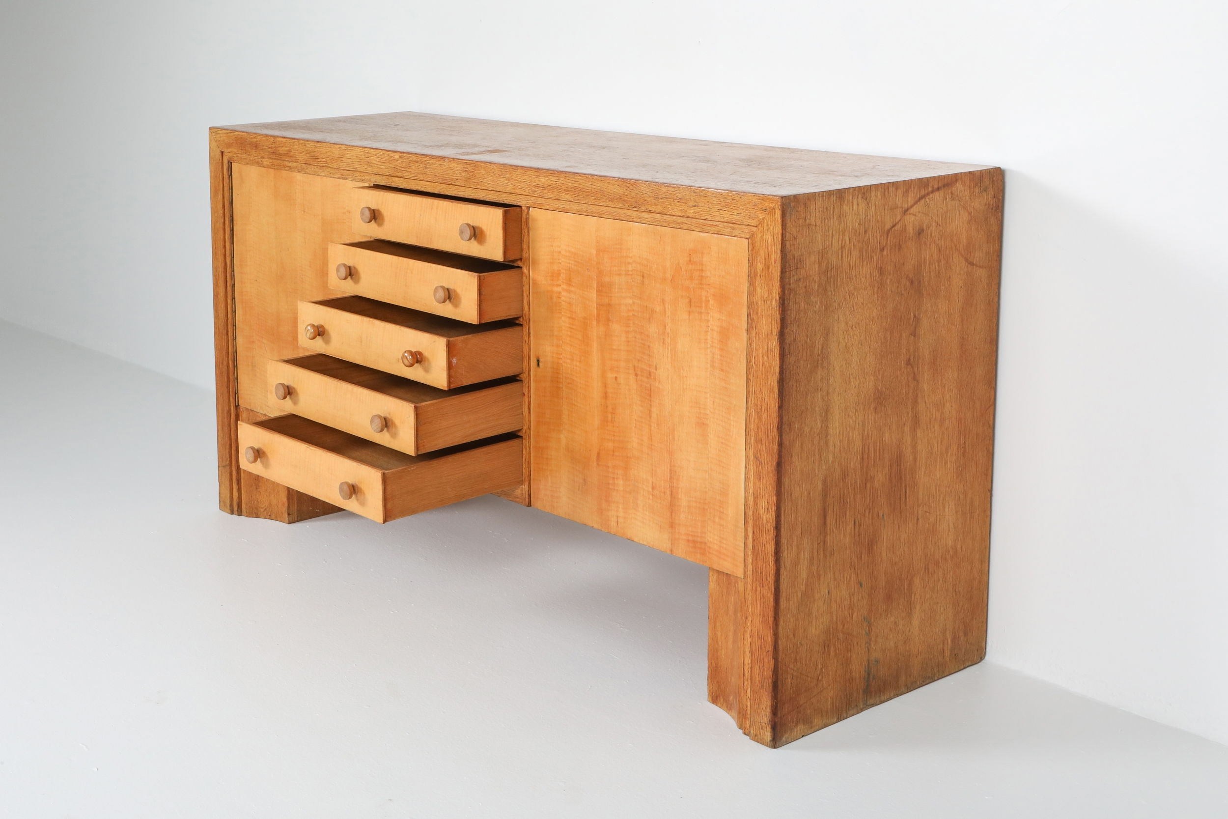 Oak and Birch 1930s Naturalist Art Deco buffet - 1930s