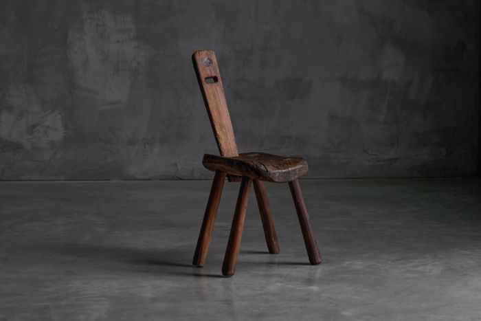 Alpine folk art chair in solid wood from the 19th century