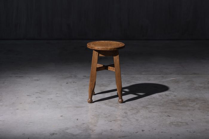 Artisan Arts and Crafts stool from the early 20th century