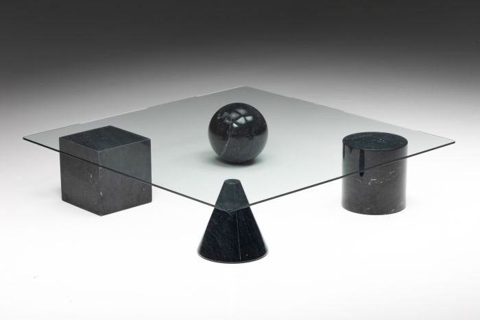 Coffee table in the style of Massimo Vignelli from the 1970s