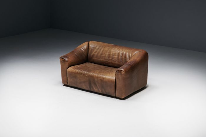 De Sede DS-47 neck leather sofa from the 1970s