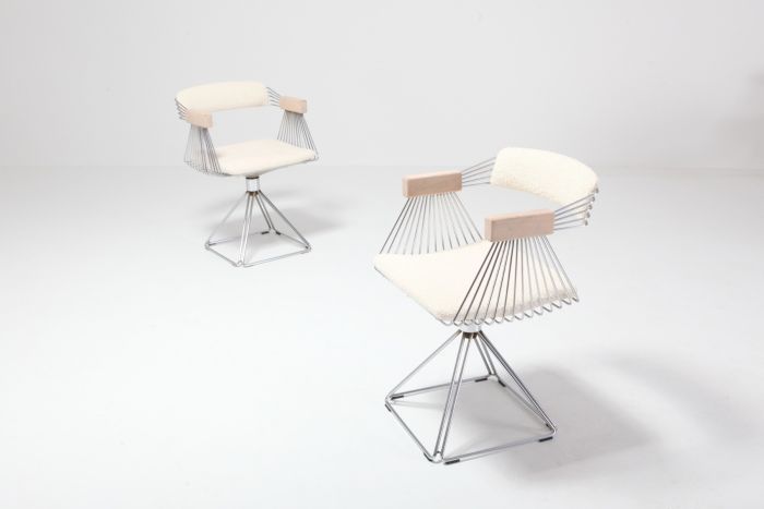 Postmodern wire swivel chairs by Rudi Verelst from the 1970s