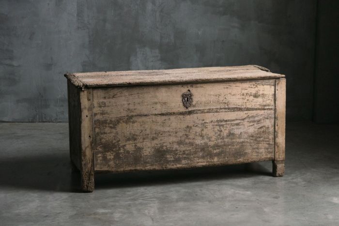 Rural primitive chest 19th century