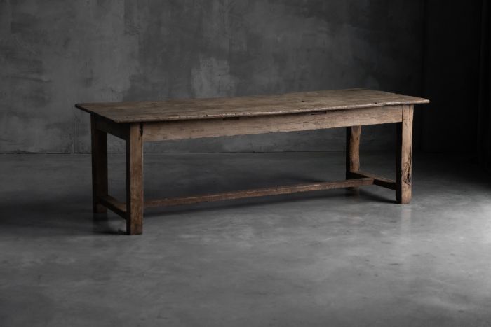 Rustic farmhouse dining table in solid wood from the 19th century