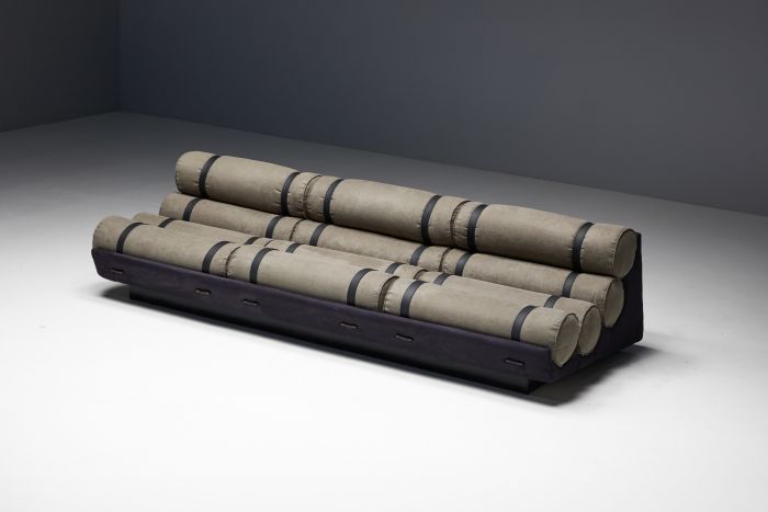 Sculptural Brazilian modernist sofa 1970s
