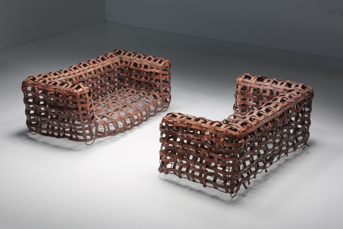 Sculptural woven leather sofa from the UK from the 1950s