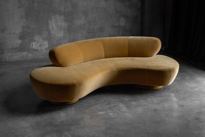 Serpentine sofa designed by Vladimir Kagan for Directional, 1980s
