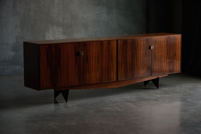Sideboard designed by Carlo Hauner for Forma Móveis e Objetos de Arte in the 1950s