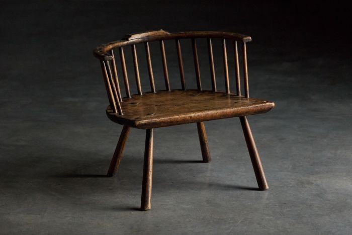 Travail populaire folk art stool from the 19th century