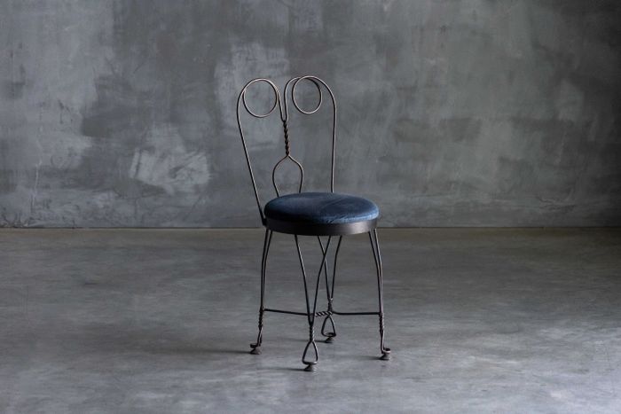 Wrought iron butterfly dining chair from the 1960s