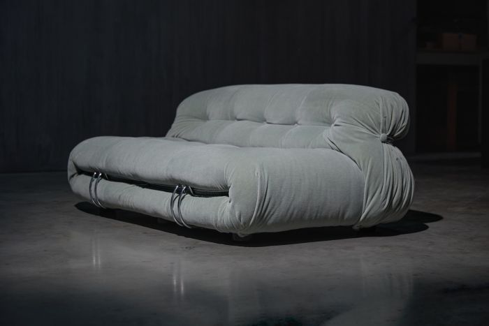 Authentic Soriana two seater produced by Cassina
