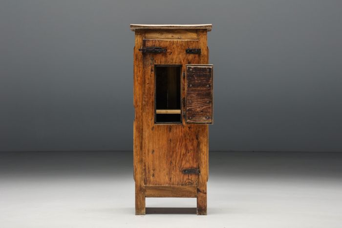 Robust Cabinet in Artisan Solid Wood - 1900s