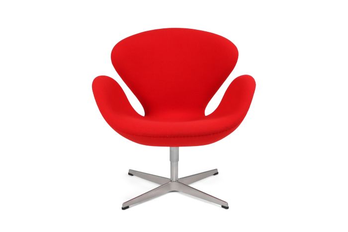 Red swan chair by Arne Jacobsen for Fritz Hansen - 1950's