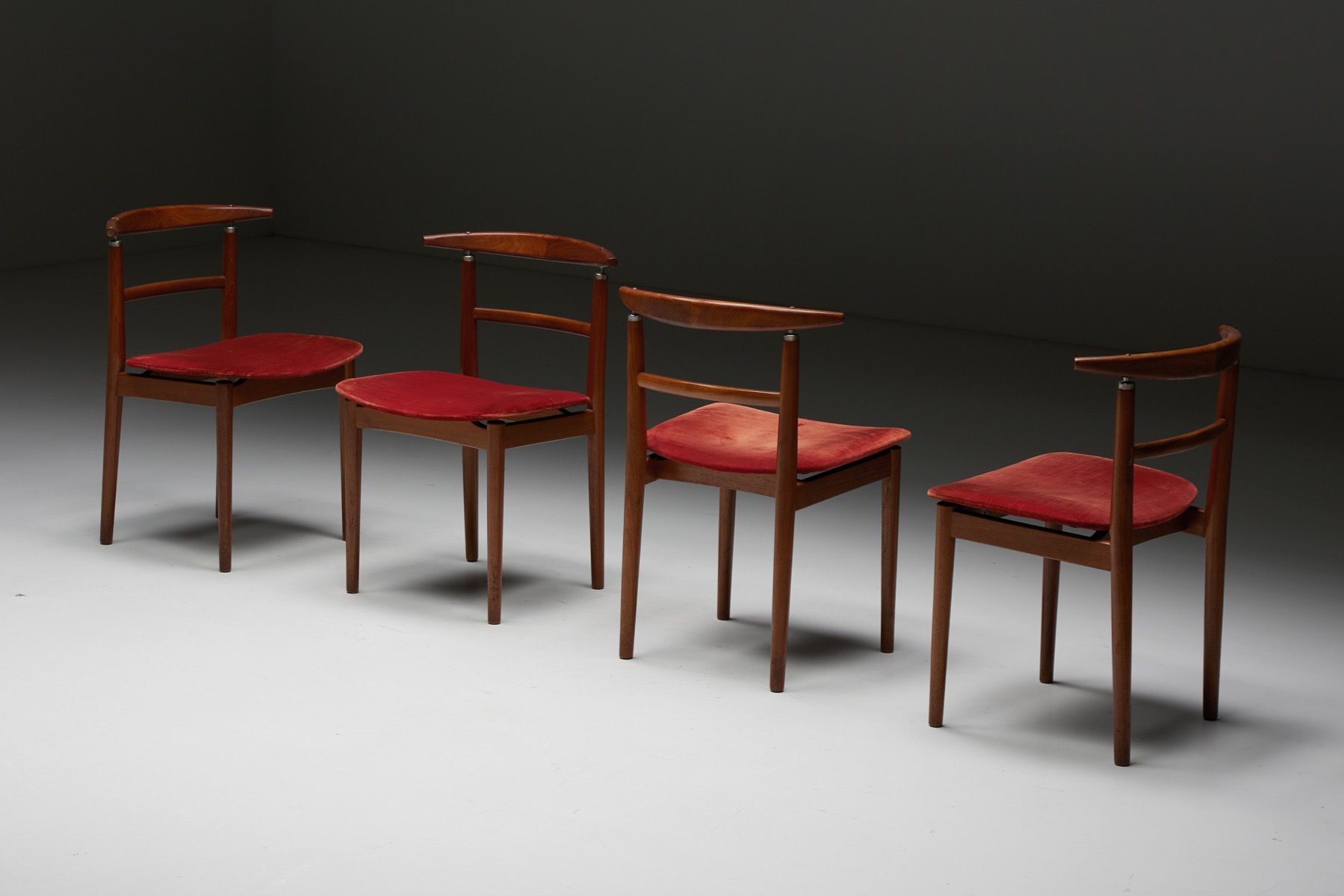 Sibast Dining Chairs in Red Velvet - 1960's