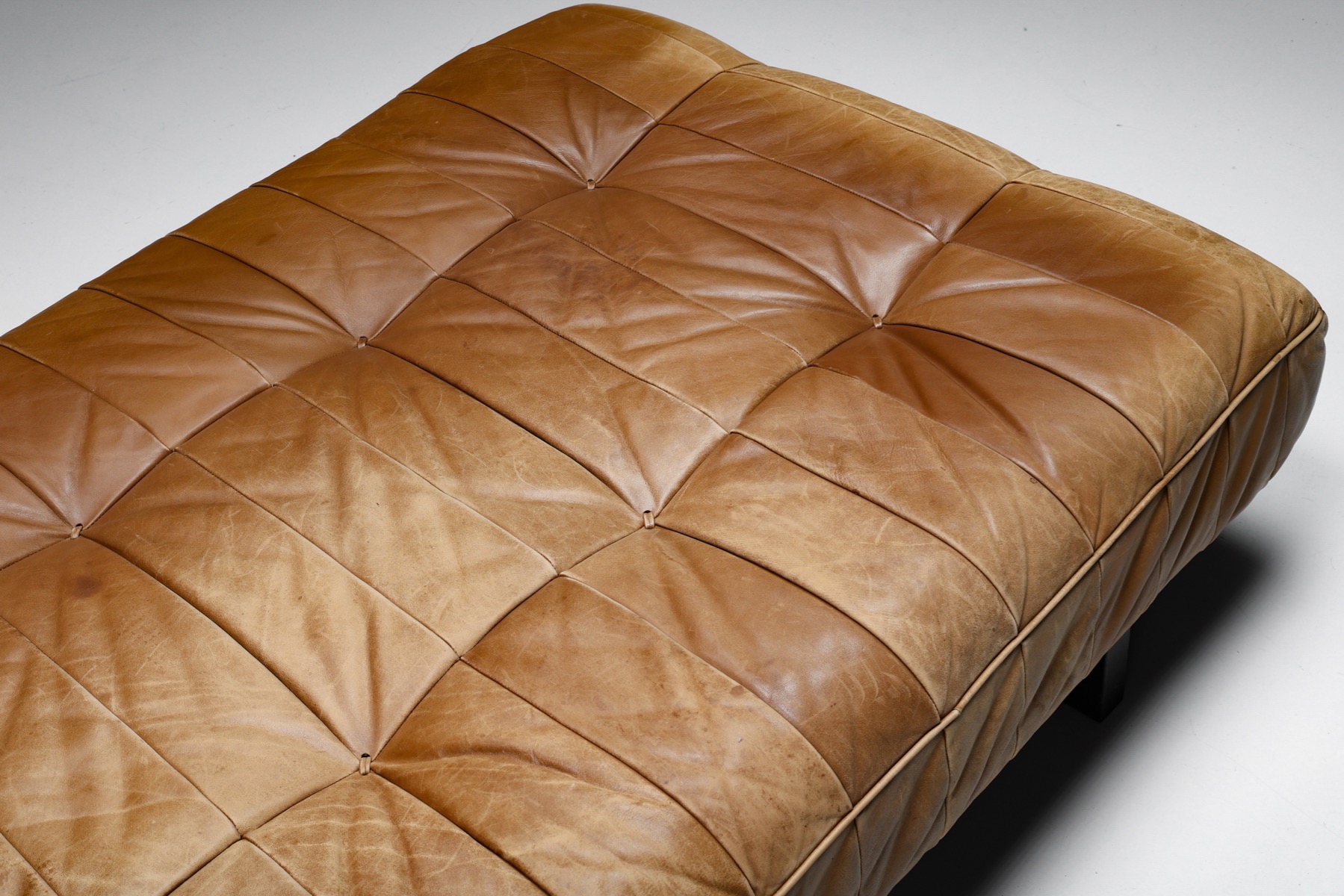 De Sede DS 80  Leather Daybed - 1960's