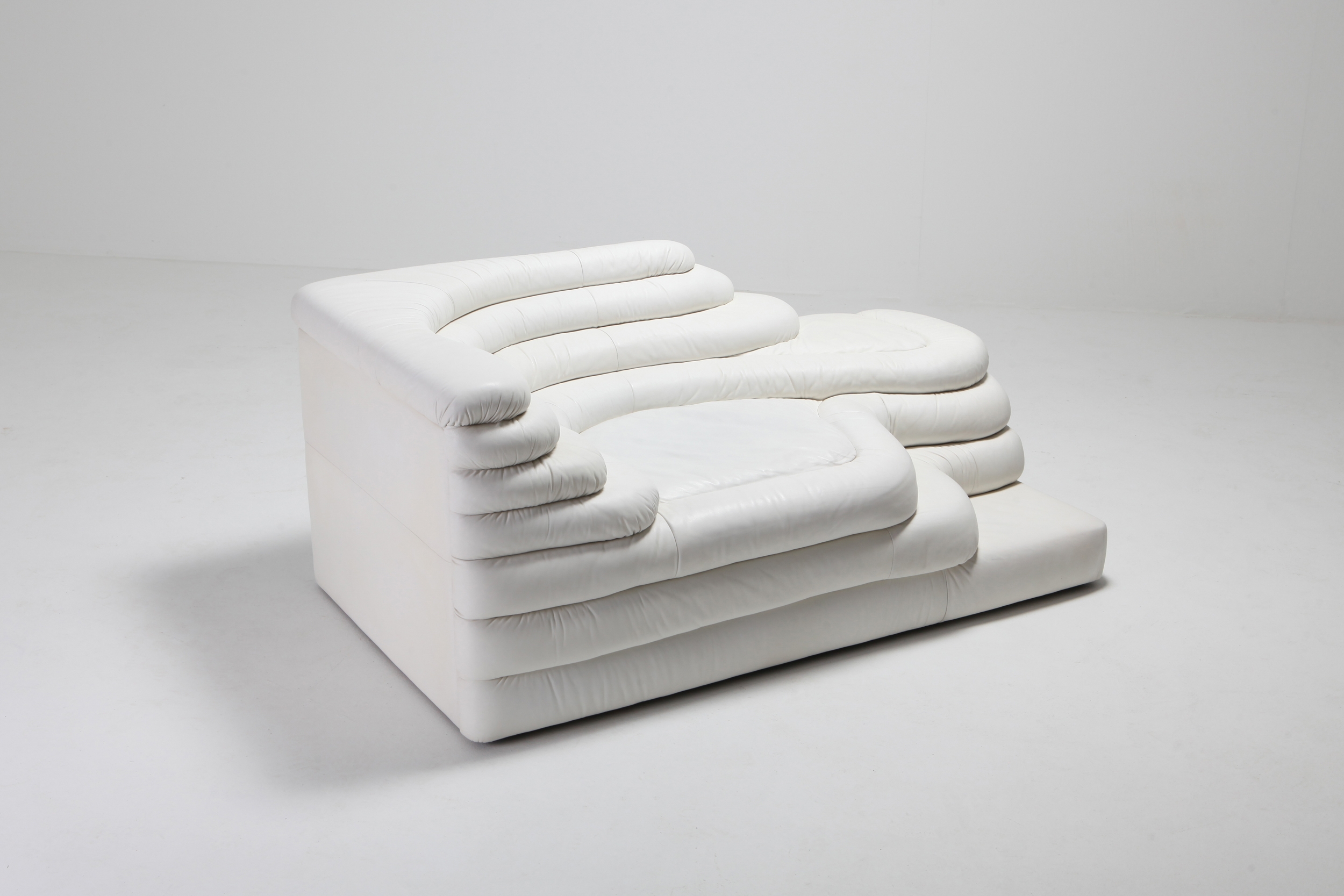 De Sede 'Terrazza' Sofas DS 1025 in White Leather  by Ubald Klug & Ueli Berger - 1972