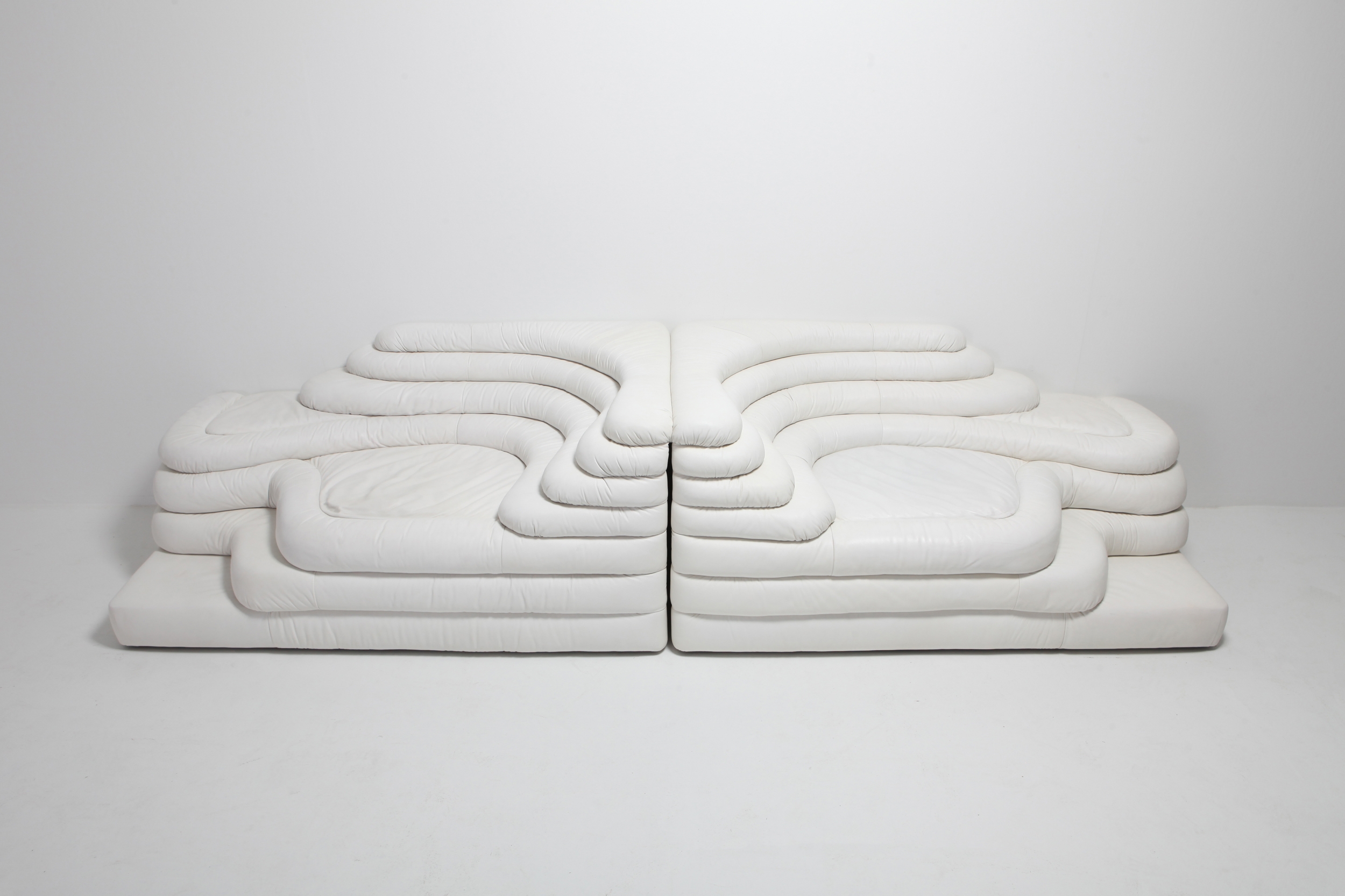 De Sede 'Terrazza' Sofas DS 1025 in White Leather  by Ubald Klug & Ueli Berger - 1972