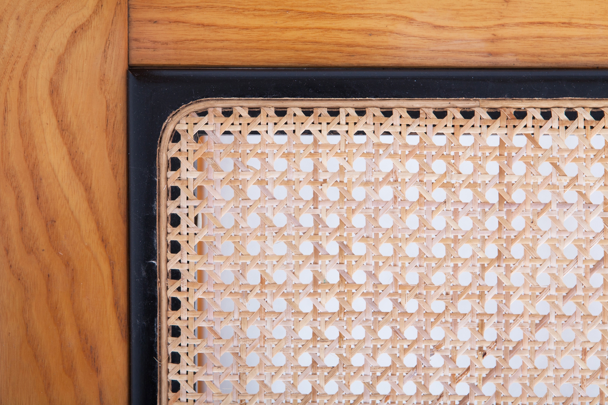 Architectural & Asymmetrical Dining Chairs In Pine & Wicker - 1970s