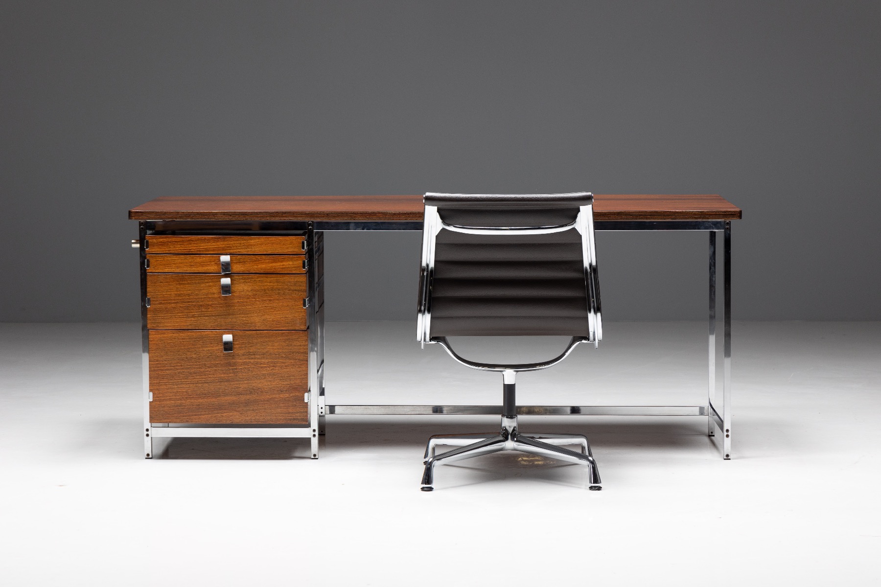 Executive Desk by Jules Wabbes for Mobilier Universel - 1950s