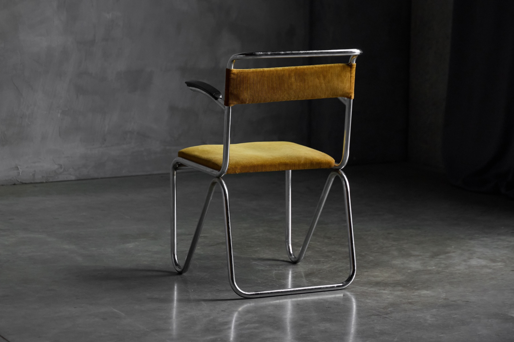 'Diagonaalstoel' Armchair by W.H. Gispen, Netherlands - circa 1930