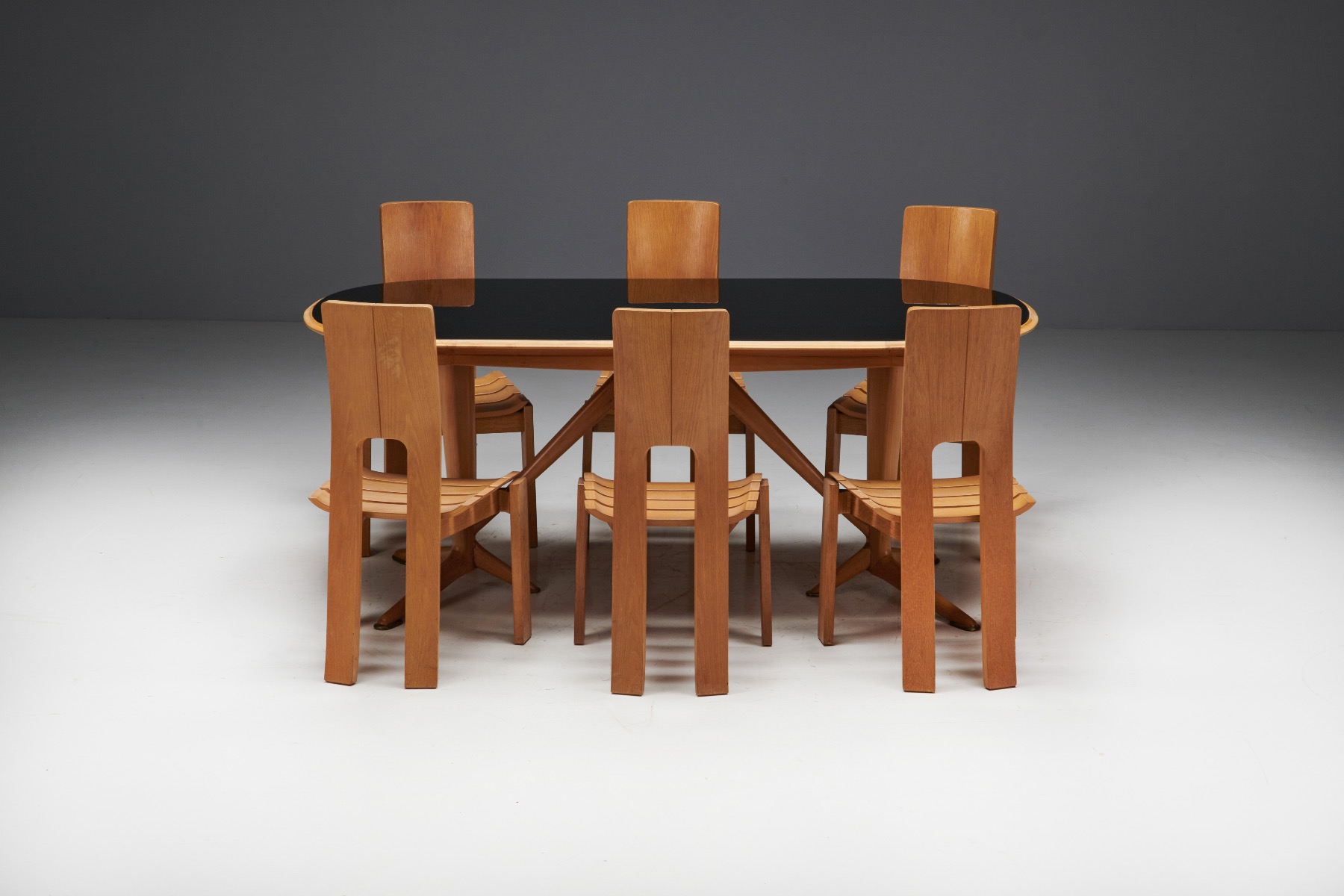 Oak Dining Table in the style of Gio Ponti - 1970s