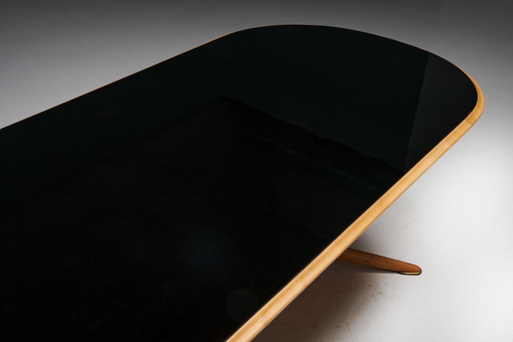 Oak Dining Table in the style of Gio Ponti - 1970s