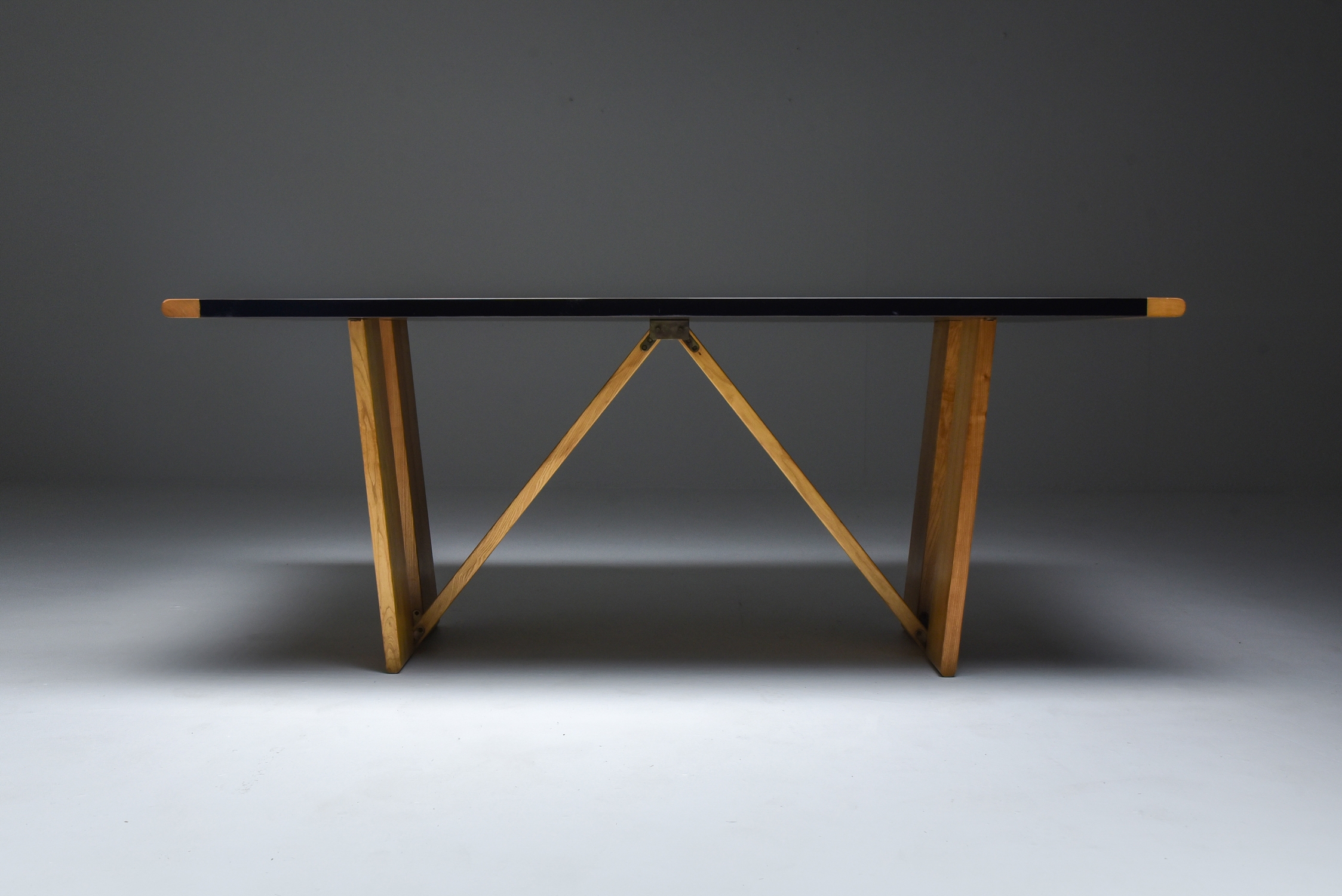 Roberto Pamio and Renato Toso dining table for Stilwood - 1972