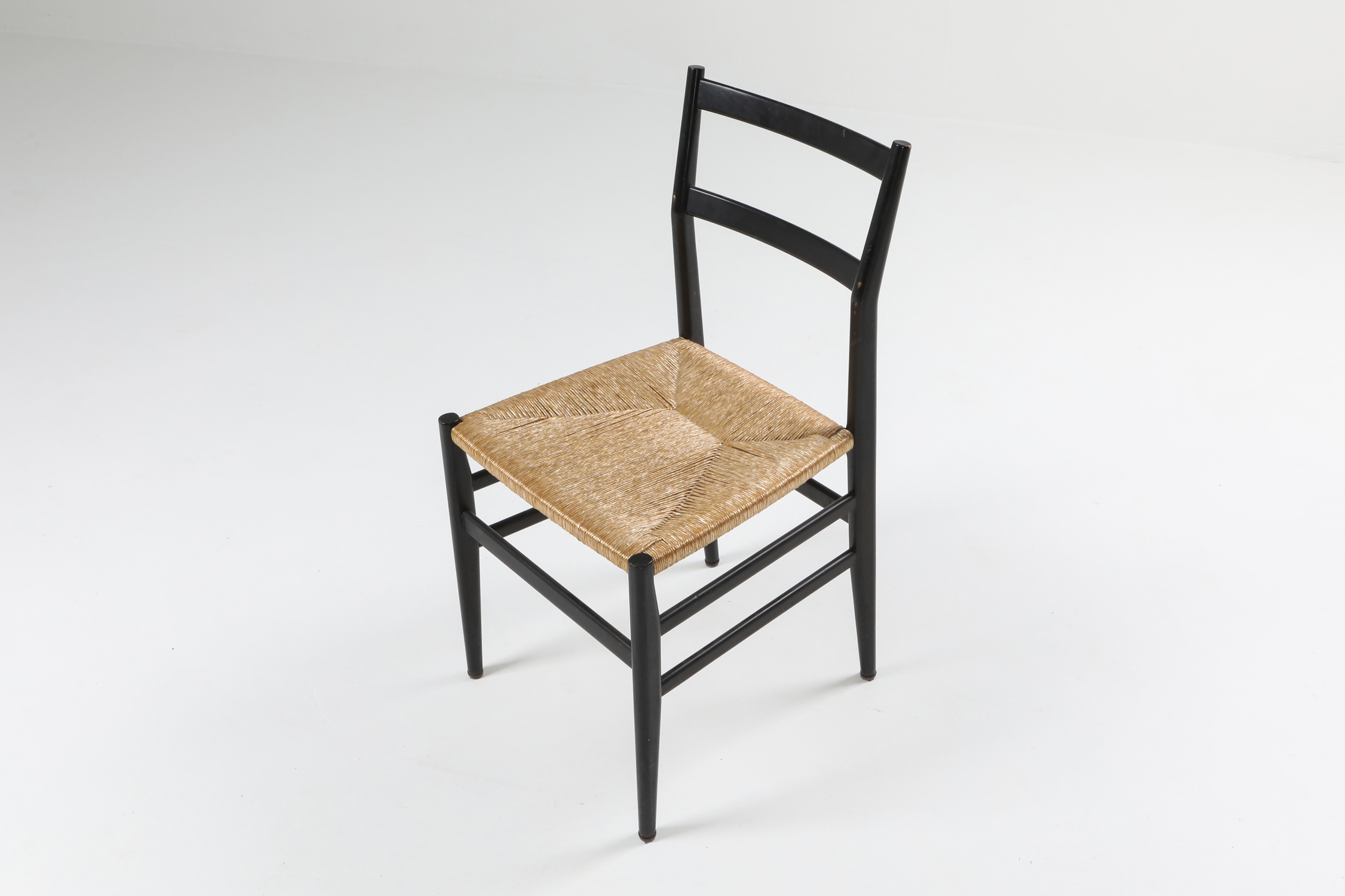 Gio Ponti Leggera dining chairs black and cord - 1980's