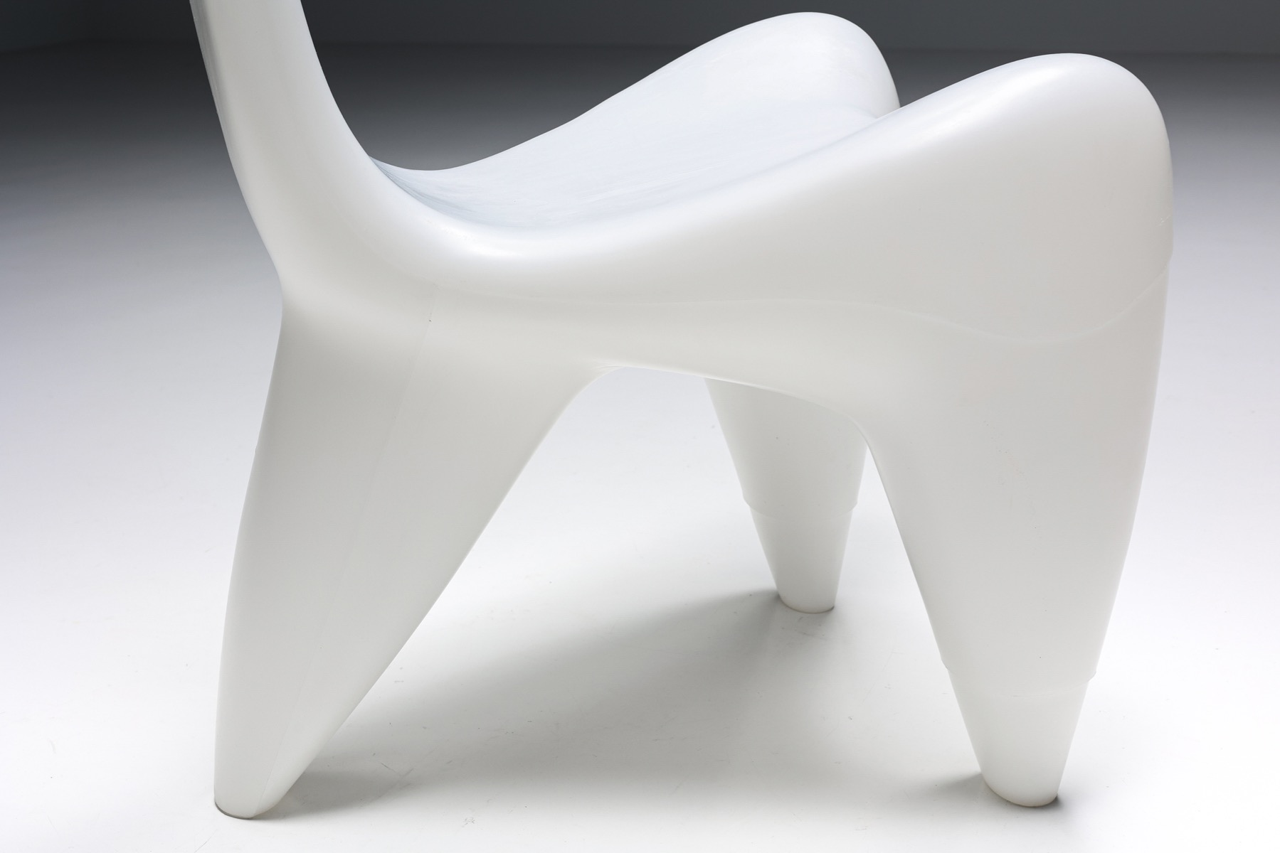 Galactica Lounge Chairs by Douglas Mount  - 1990s