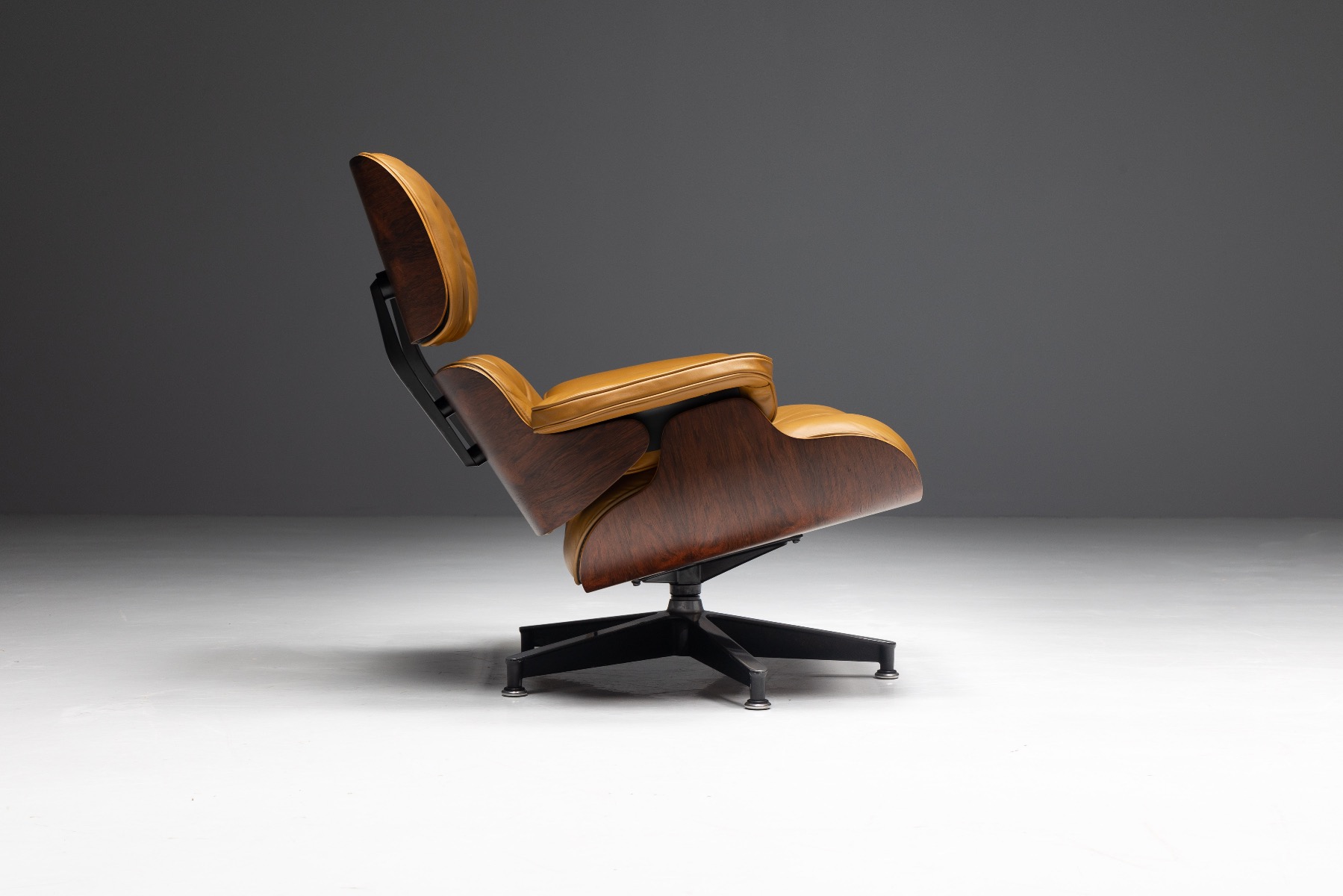 Eames Lounge Chair with Ottoman for Herman Miller - 1950s 