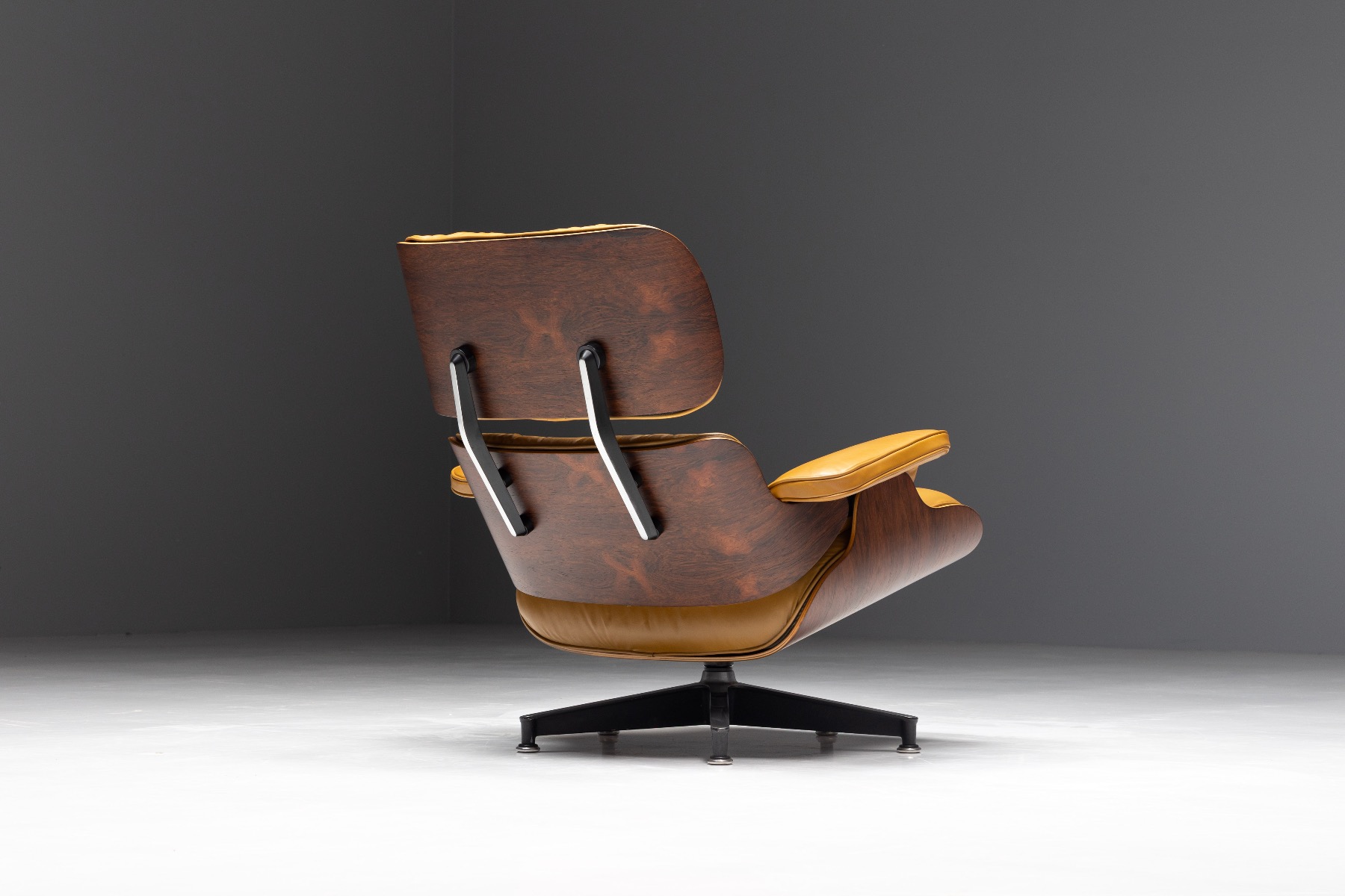 Eames Lounge Chair with Ottoman for Herman Miller - 1950s 