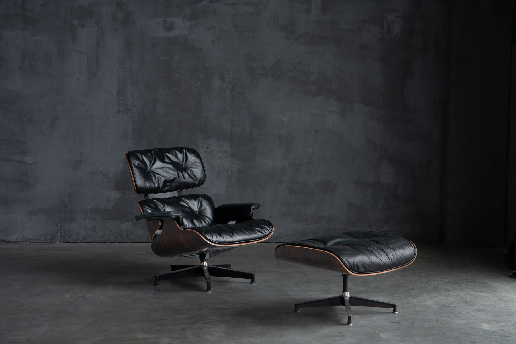 1st Generation Eames Lounge Chair with Ottoman for Herman Miller - 1957