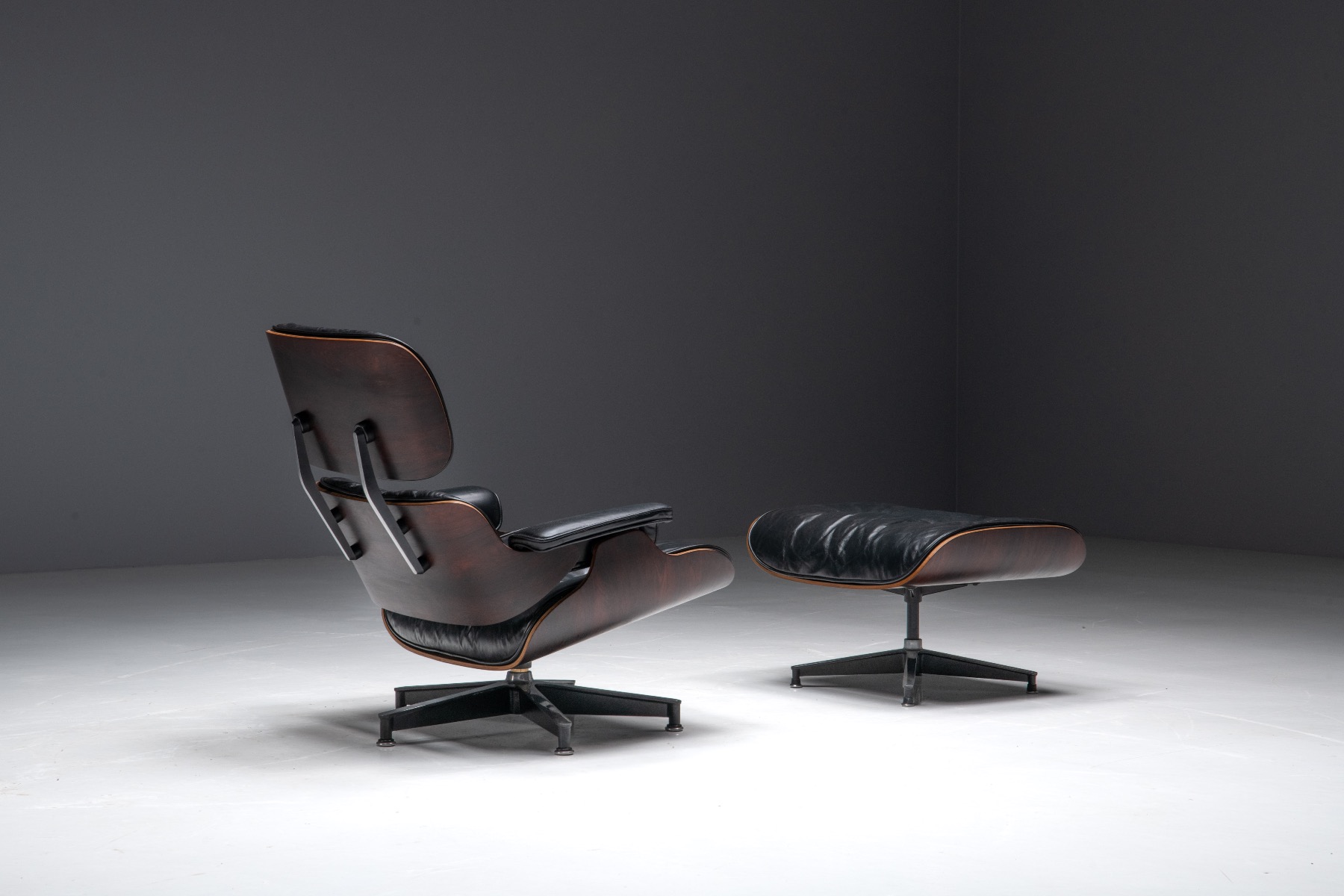1st Generation Eames Lounge Chair with Ottoman for Herman Miller - 1957