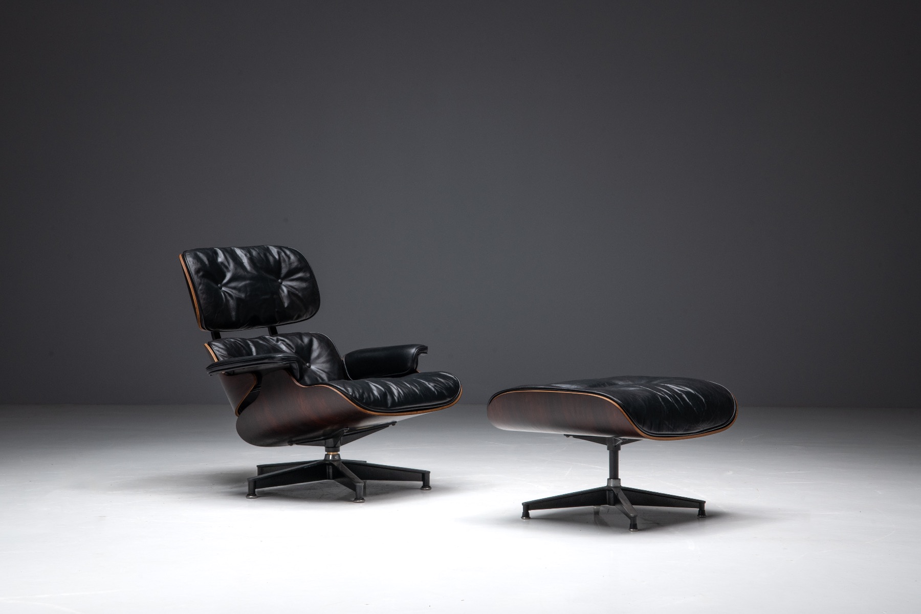 1st Generation Eames Lounge Chair with Ottoman for Herman Miller - 1957
