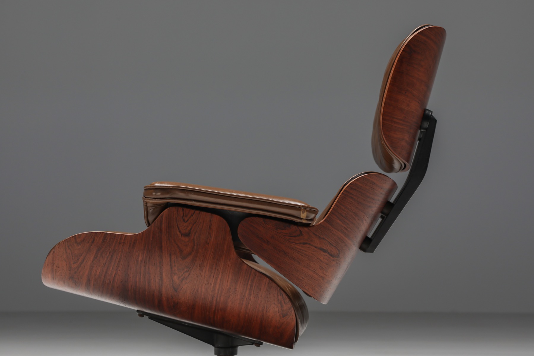 Eames Lounge Chair In Brown with Ottoman for Herman Miller - 1960's