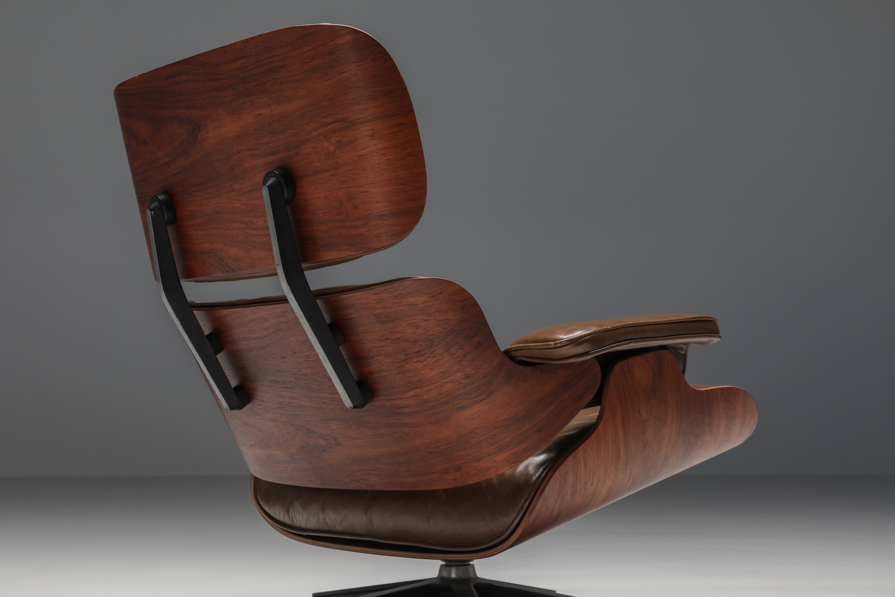 Eames Lounge Chair In Brown with Ottoman for Herman Miller - 1960's