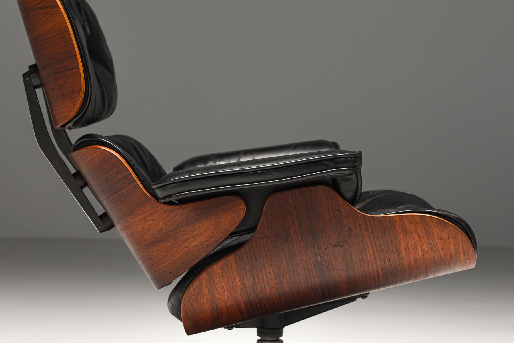 Eames Lounge Chair with Ottoman for Herman Miller, 1st edition - 1957