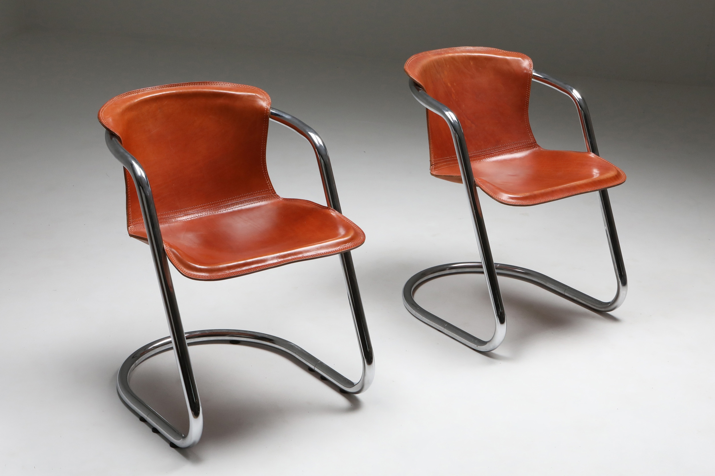 Willy Rizzo tan leather chairs for Cidue - 1970s